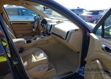 2016 Porsche Cayenne из США, поврежденный, VIN WP1AA2A2XGLA02472